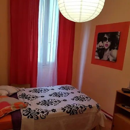 Des Allees Hotel 3*