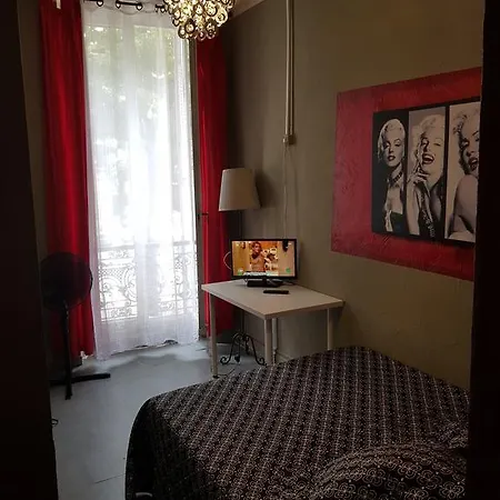 Des Allées 3*