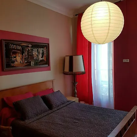 Des Allées 3*